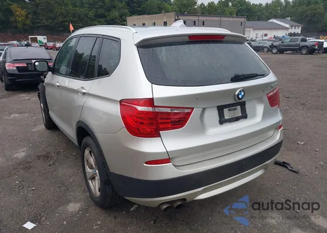 2012 BMW X3 xDrive28I z USA, uszkodzony, nr VIN 5UXWX5C57CL721279
